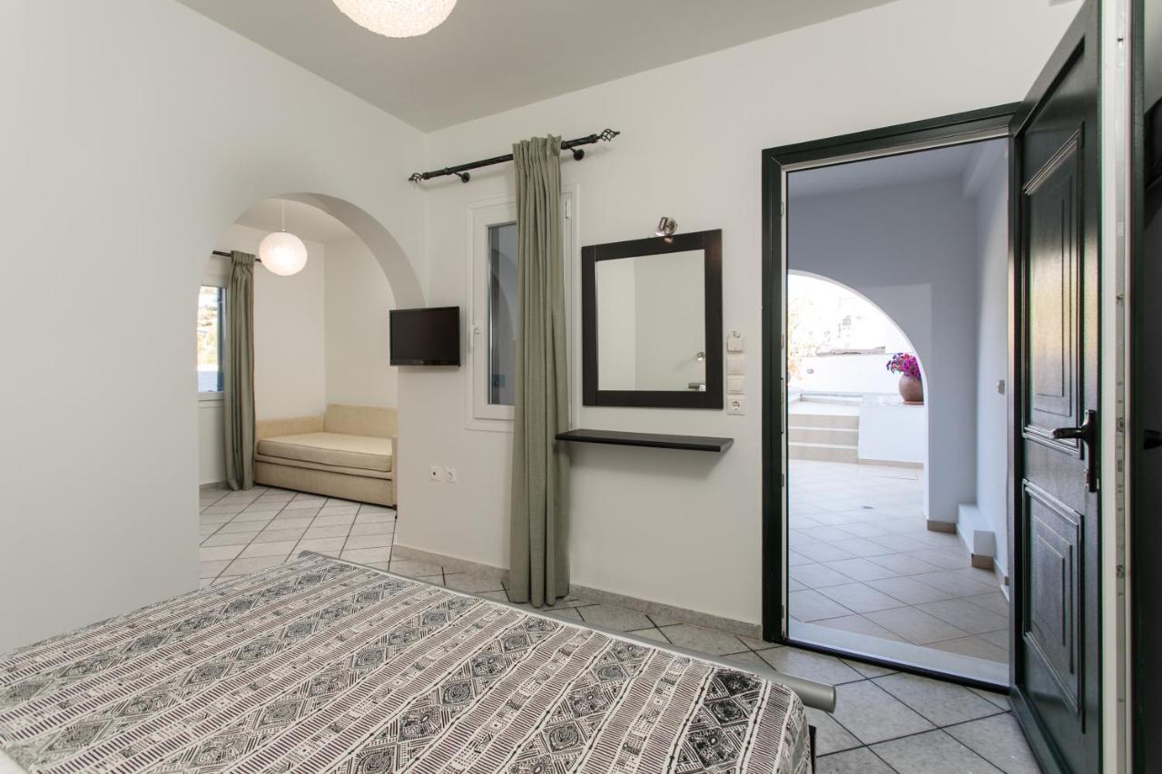 Iades Studios & Apartments Agia Anna  Exterior photo