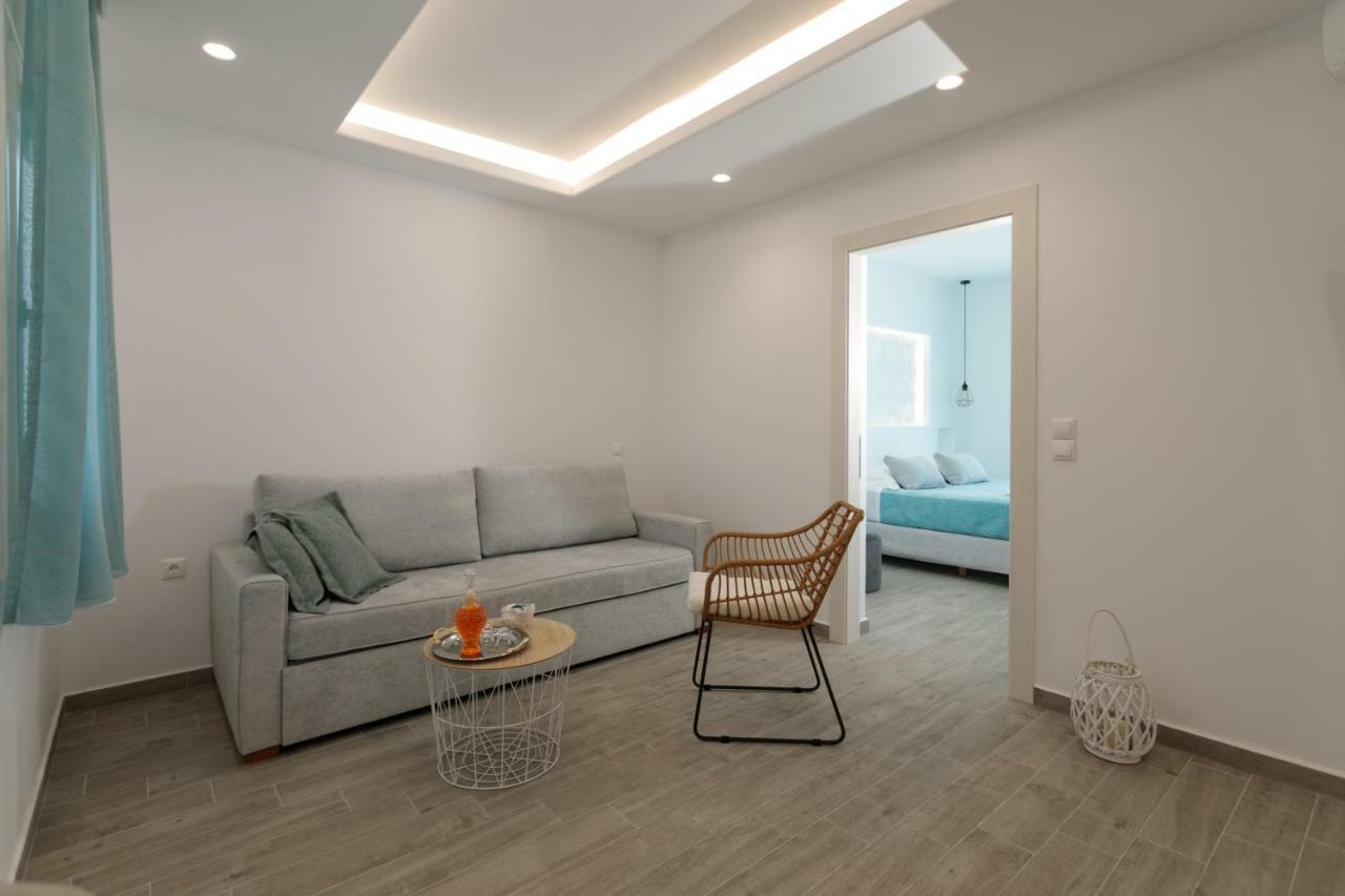 Iades Studios & Apartments Agia Anna  Exterior photo